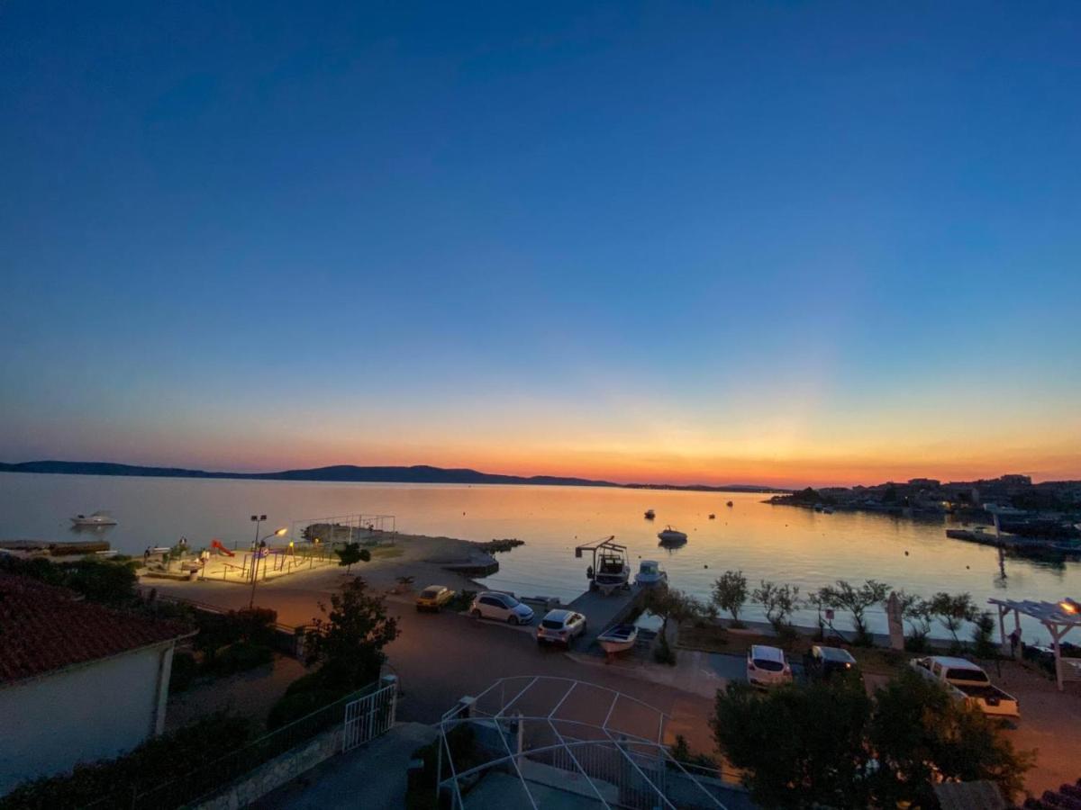 Apartman Luka Šibenik Екстериор снимка