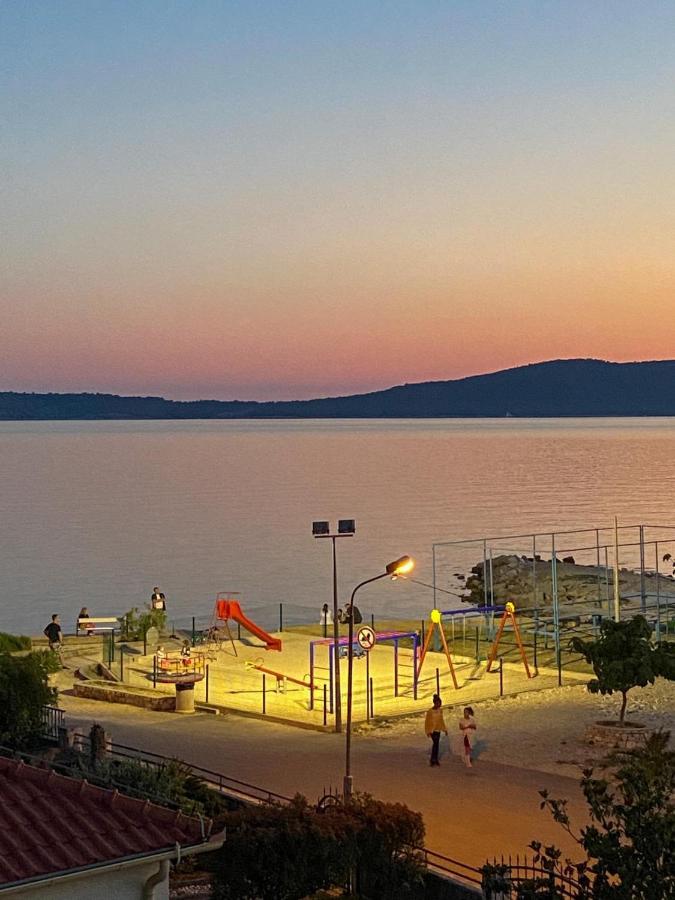 Apartman Luka Šibenik Екстериор снимка