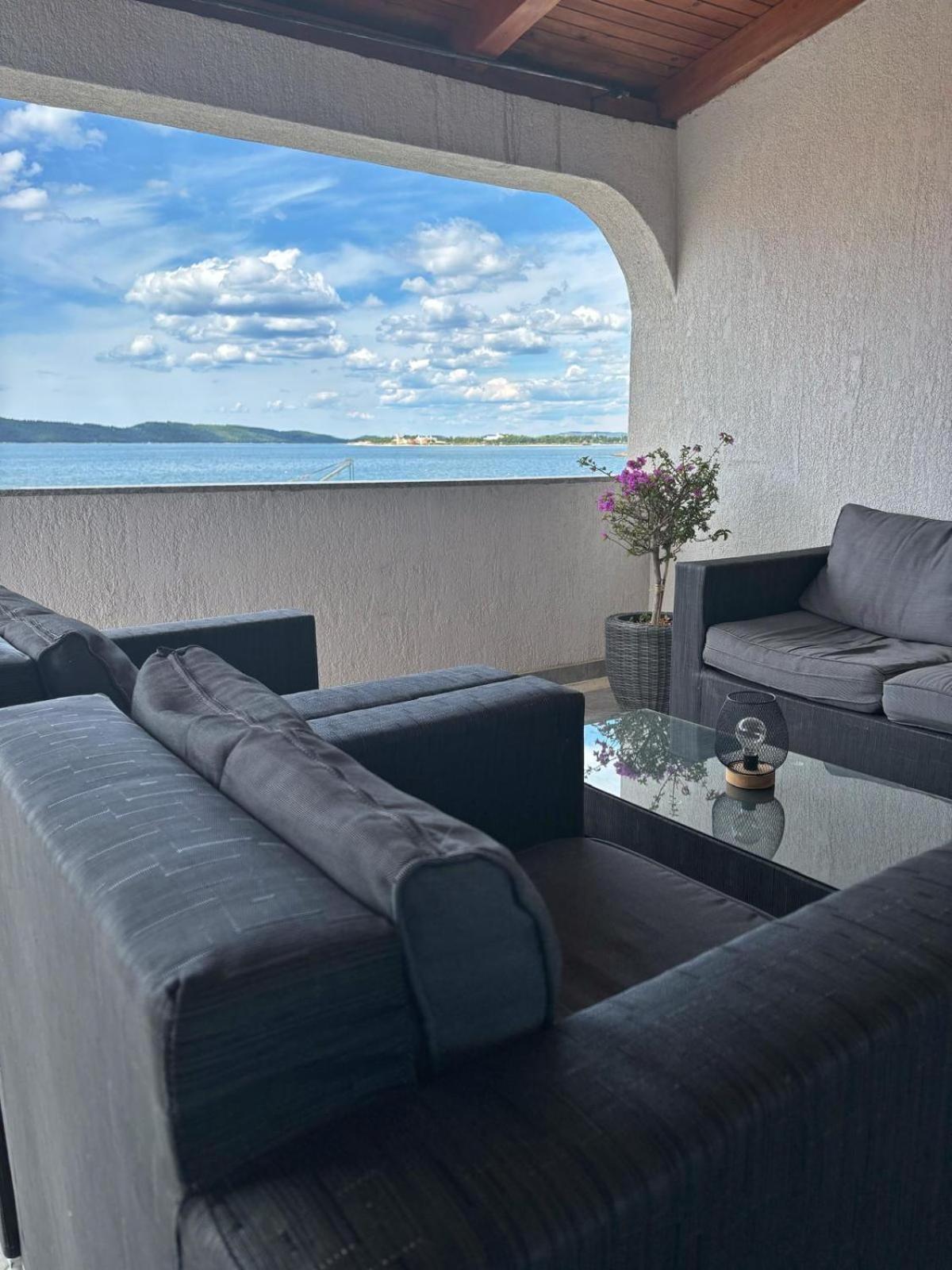 Apartman Luka Šibenik Екстериор снимка